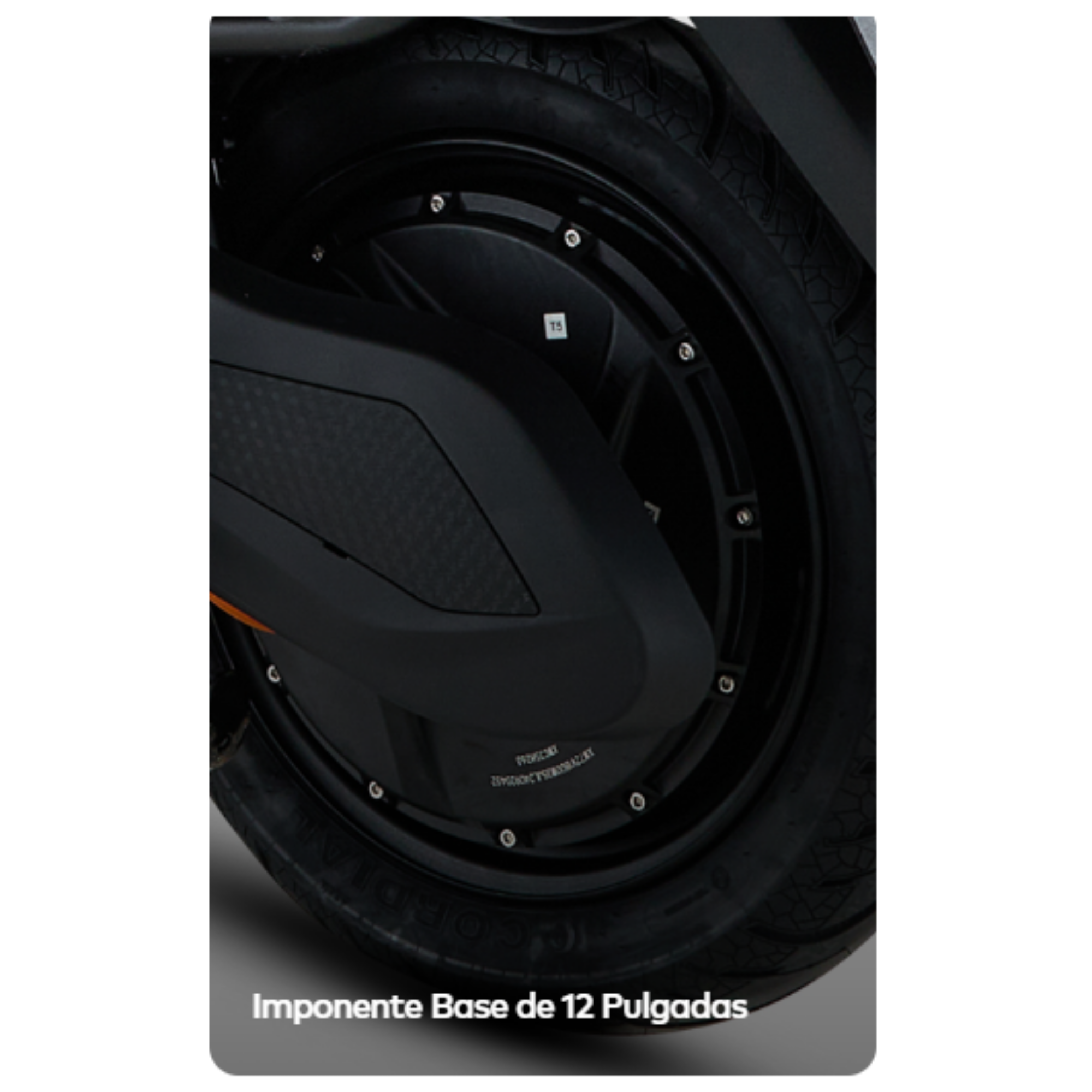 Moto Revoo C32